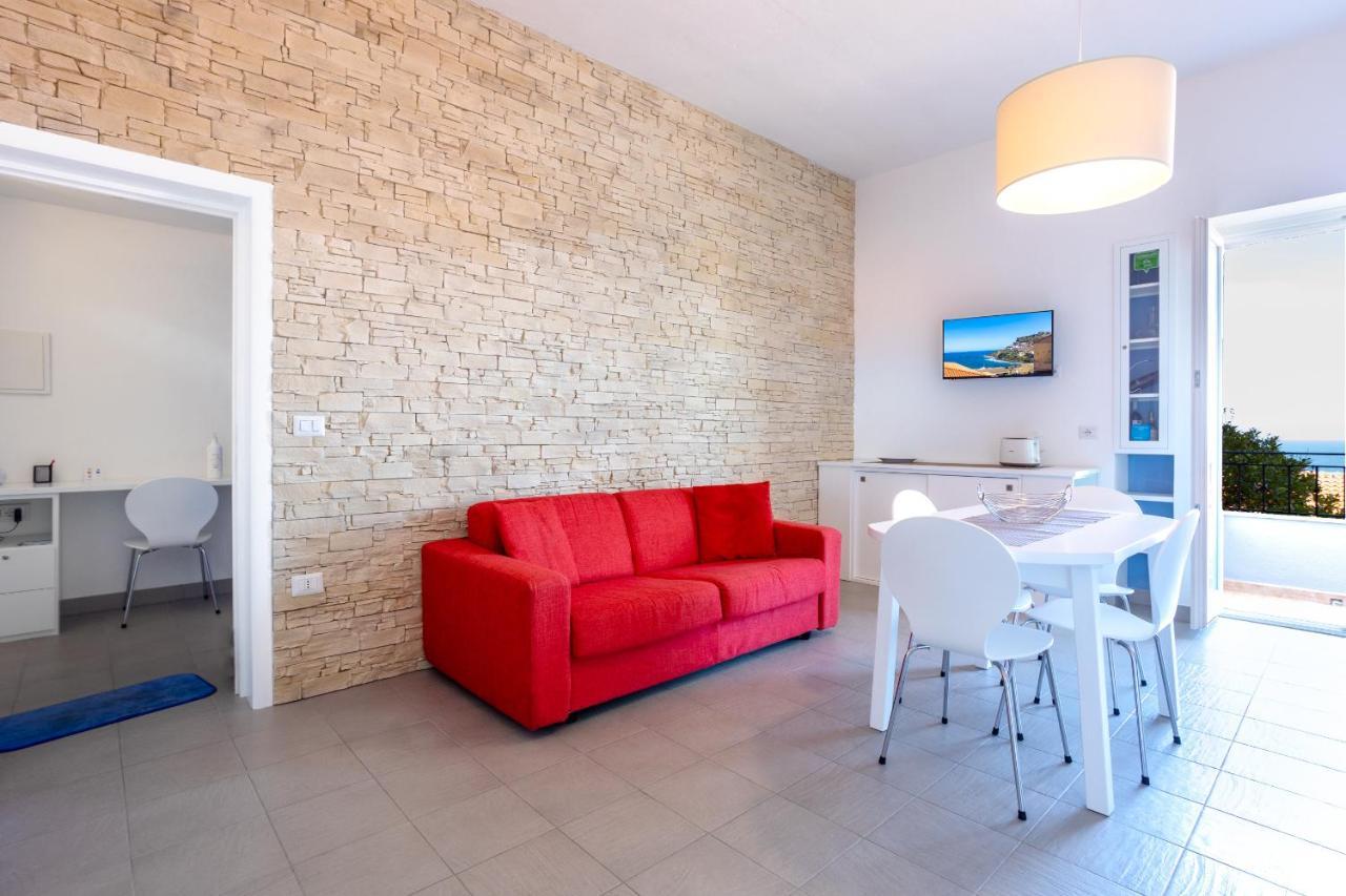 Appartamento Moderno Con Vista Mare Castelsardo Luaran gambar