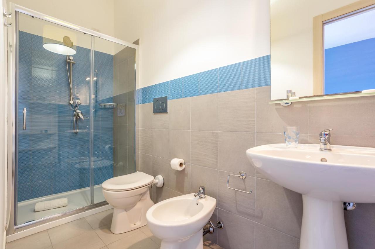 Appartamento Moderno Con Vista Mare Castelsardo Luaran gambar