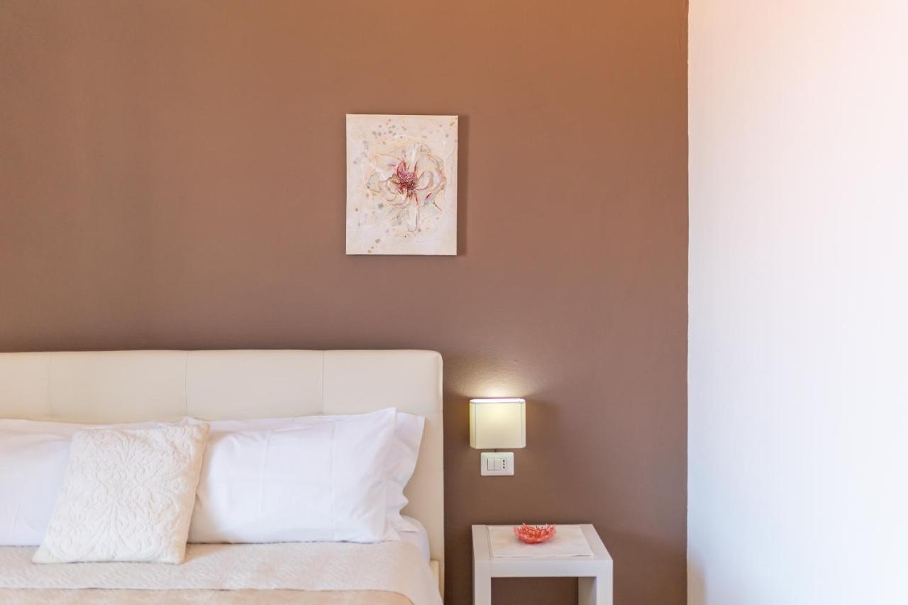 Appartamento Moderno Con Vista Mare Castelsardo Luaran gambar